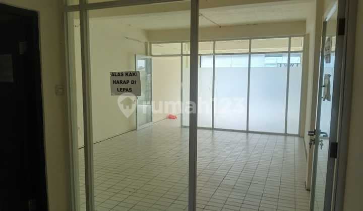 Disewakan 2 ruko gandeng Fatmawati Raya Lokasi Strategis dibawah Stasiun MRT