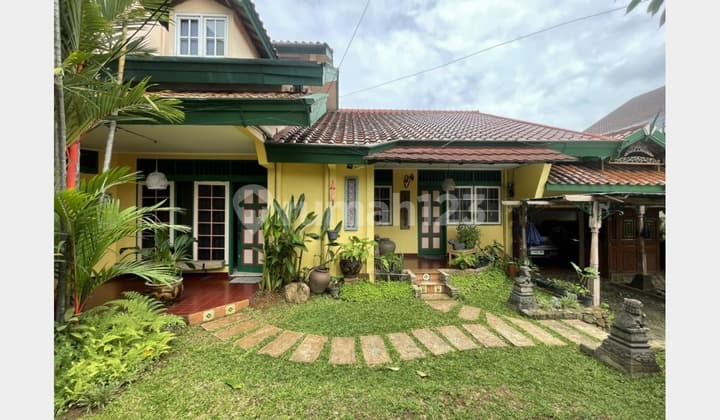 Dijual Rumah Klasik Pondok Indah