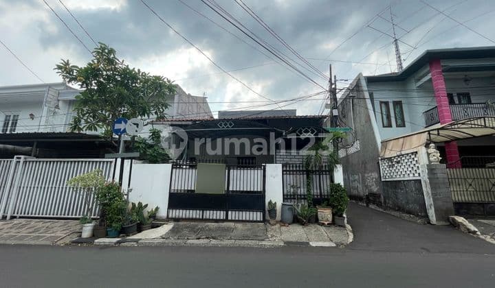 Dijual Rumah di tebet akses jalan 2 mobil (JP&CM)