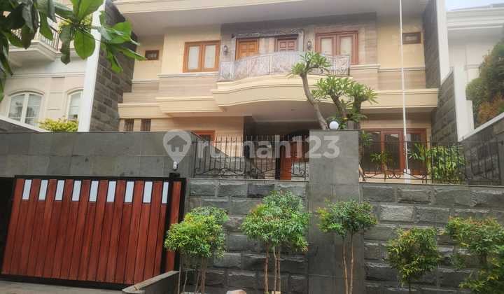 Disewakan Rumah Bagus Strategis di Pondok Indah
