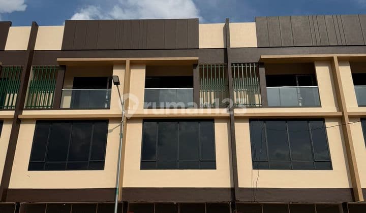 Dijual Ruko Bagus 240 m2 HGB Batam Centre, Batam