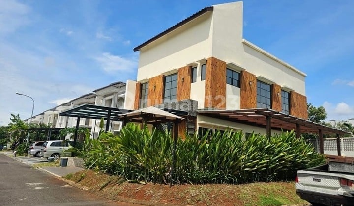 Rumah Mewah Hook 223m2 Private Pool,Rooftop,Furnished di Lavender Gading Serpong