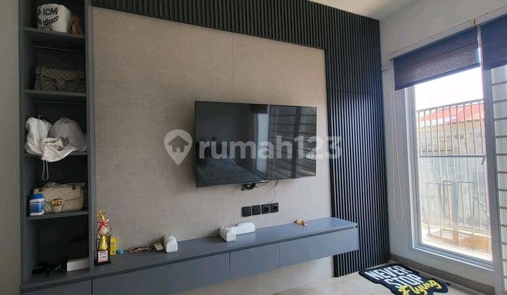 Turun Harga Rumah Newton Gading Serpong Full Renovasi Cantik