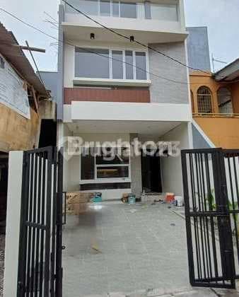 Rumah Baru 2 Lantai, Bagus ,Estetik dan Siap Hun Dii Duri Kepa Dekat Tanjung Duren