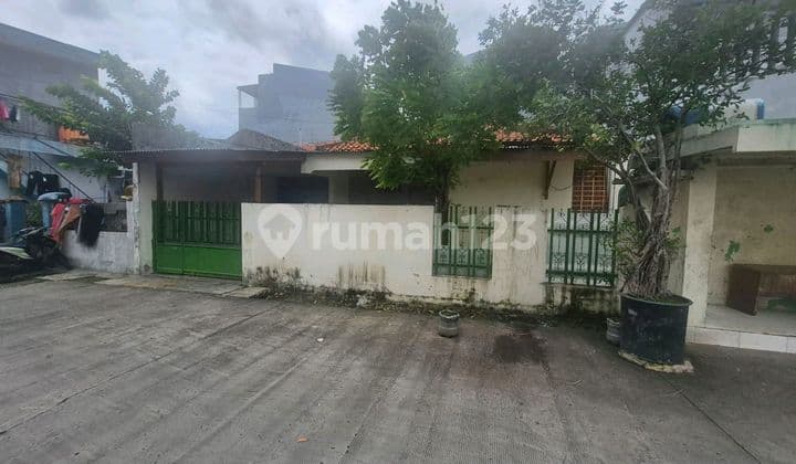 Very Cheap House in Duri Kepa Near Central Park West Jakarta