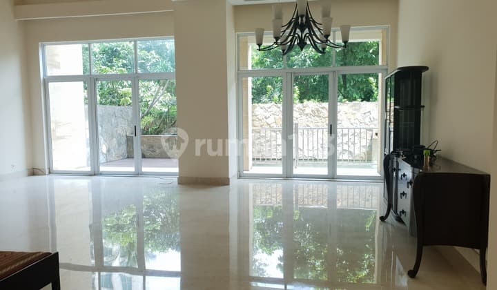 Town House Pakubuwono Residences