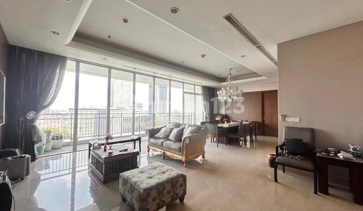 For Sale 4 Bedroom Pakubuwono Signature Apartment