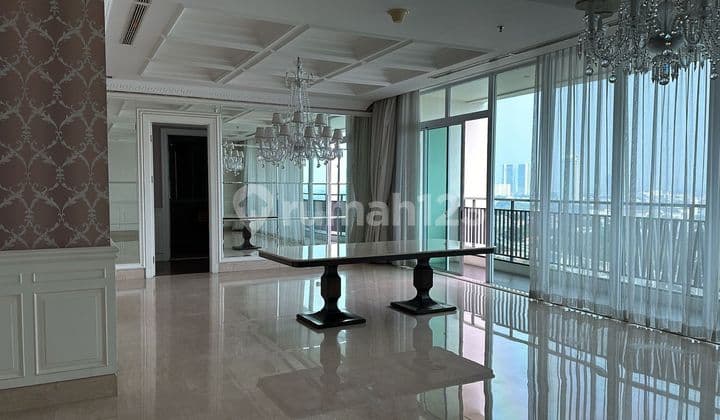 Dijual Pakubuwono Signatures 4 Kamar Tidur÷Study Room