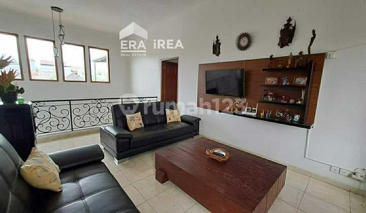 Dijual Rumah Jogja Dekat Sleman City Hall Ada Kolam Renang Pribadi