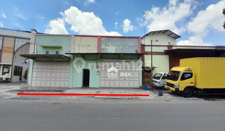 Jual Ruang Usaha Solo Pasar Kliwon Dekat Pasar Klewer