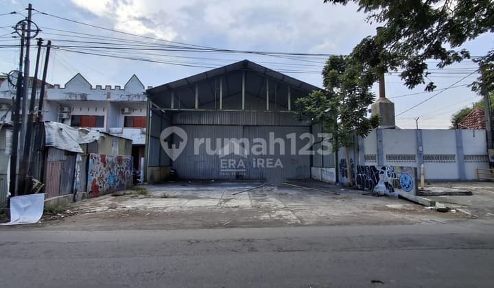 Sewa Gudang Jogja Akses Kontainer Dekat Pasar Giwangan