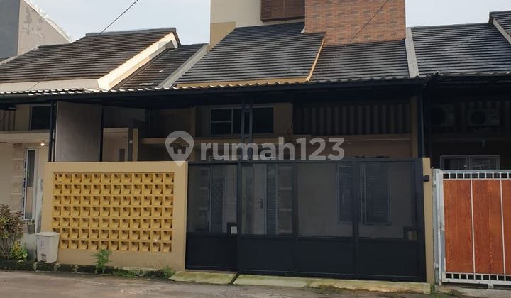 Rumah 3 lantai di Perum Villa Indah Pagentongan Gunung Batu kota Bogor Barat