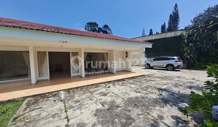 Rumah / Villa 1 Lantai Bagus, Asri Hadap Timur