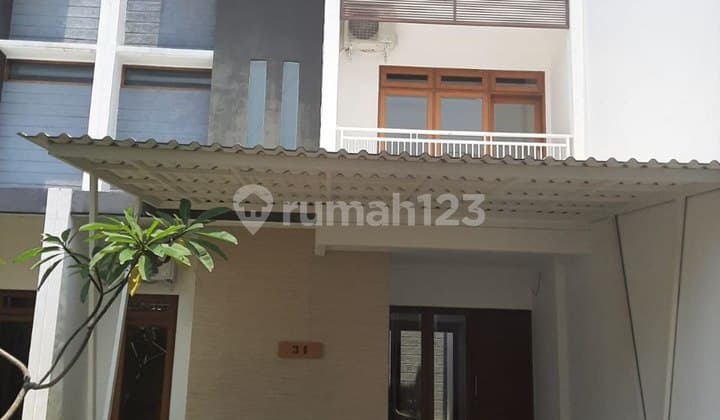 Rumah di Jagakarsa Jakarta Selatan 2 Lantai Siap Huni