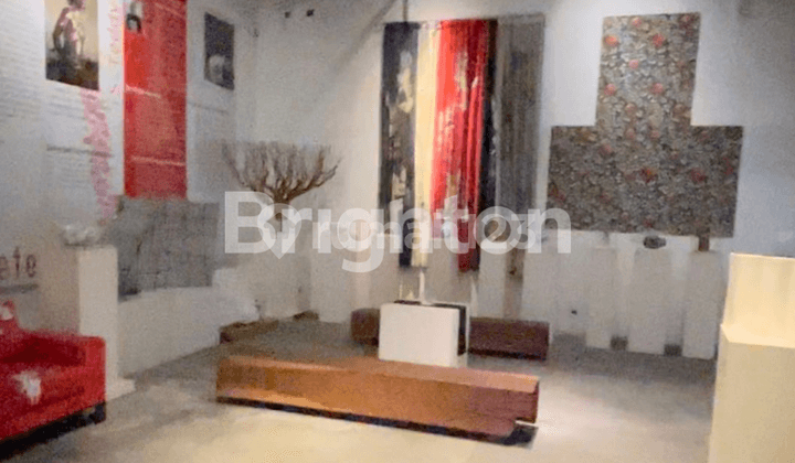 RUANG USAHA LOKASI STRATEGIS KEMANG RAYA JAKARTA SELATAN