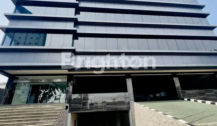 FOR SALE: BUILDING IN PONDOK PINANG RAYA AREA, DIRECT ACCESS TO MAIN ROAD. SUITABLE FOR OFFICE.