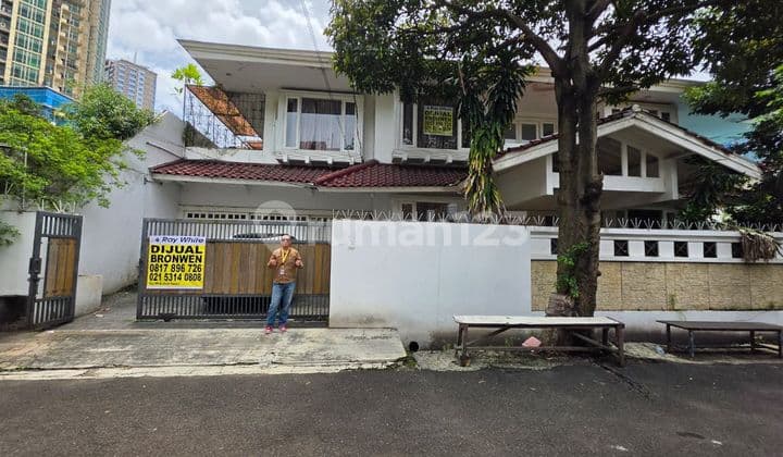 Dijual Cepat Rumah Bagus Dikawasan Elit Jakarta Selatan