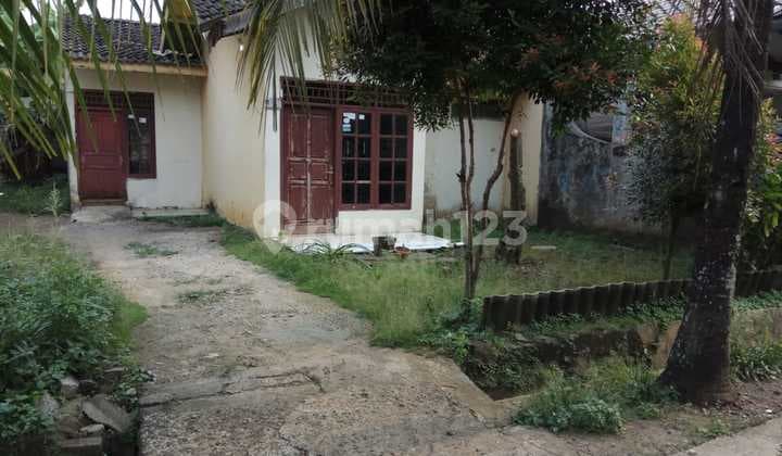 For Sale, House Adjacent to BSD and Gading Serpong