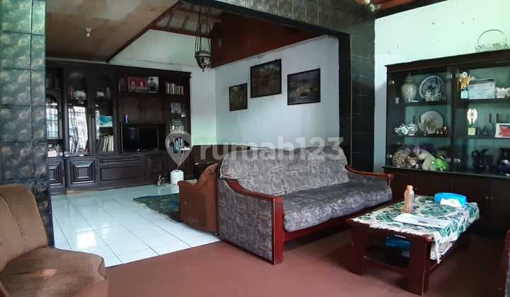 Kost Strategis Area Kota Dekat Jalan Raya di Buah Batu