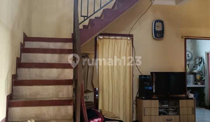 Rumah Minimalis 2 Lantai di Terusan Cibaduyut