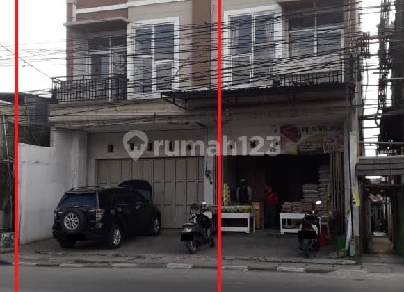 Ruko 3 Lantai Cocok untuk Usaha di Bojongsoang