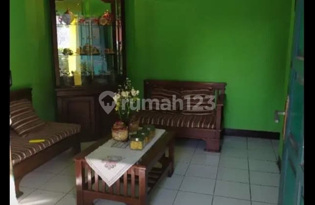 Rumah Area Kota Strategis di Karasak