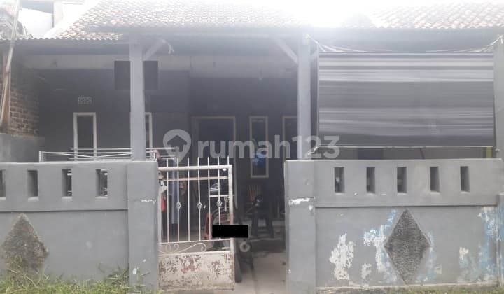 Rumah Lokasi Dekat Ke Jalan Raya di Ranca Emas, Rancamanyar