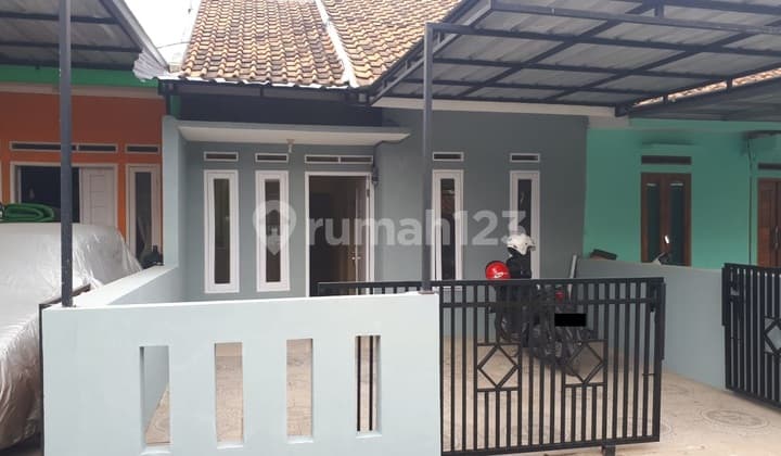 Rumah Nyaman Dekat Jalan Raya di Gapura Nusa Indah, Rancamanyar