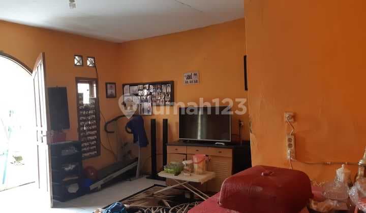 Rumah Halaman Luas Cocok Untuk Bersantai di Graha Rancamanyar