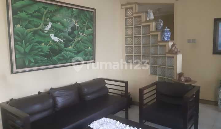 Rumah Rapi Terawat 5 Kamar Tidur di Sukamenak Indah