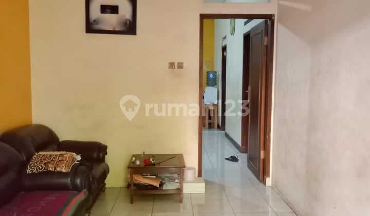 Rumah Dekat Perkotaan Cocok Untuk Keluarga di Ciateul