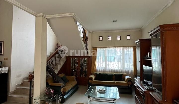 Rumah Mewah Cocok Untuk Kumpul Keluarga di Cibaduyut