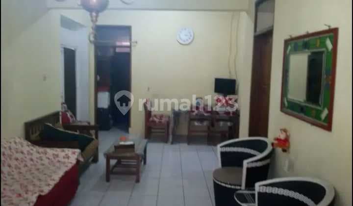 Rumah Ada 6 Kamar Bisa Dijadikan Kost di Ciateul