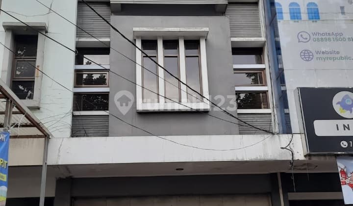 Ruko Bisa Banget Dijadikan Kantor Lokasi Aman di Pungkur