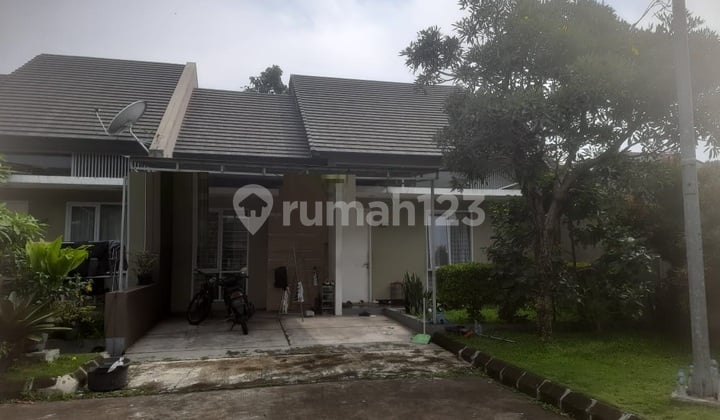 Rumah Lokasi Tenang dan Nyaman di Cherry Field, Ciganitri