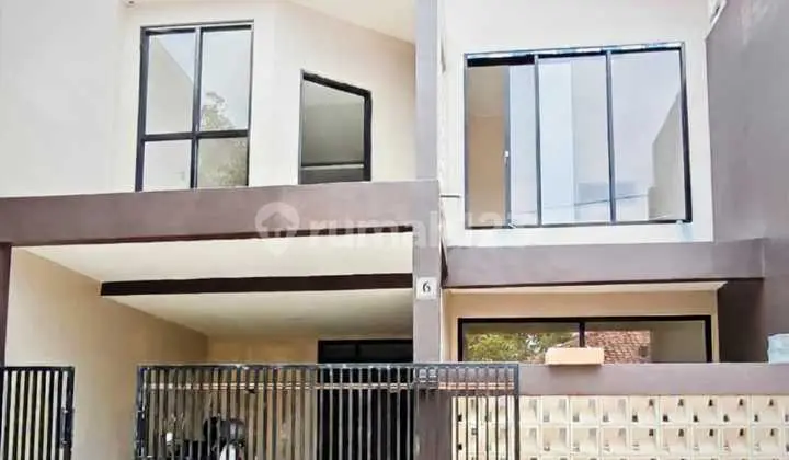 Rumah Modern Free Kitchen Set dan Smart Door Lock di Margahayu Raya (Ada 2 Unit)