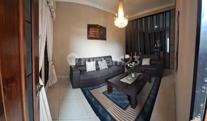 Rumah Bagus Mewah Dekat Ke Mainroad di Intan Regency, Garut