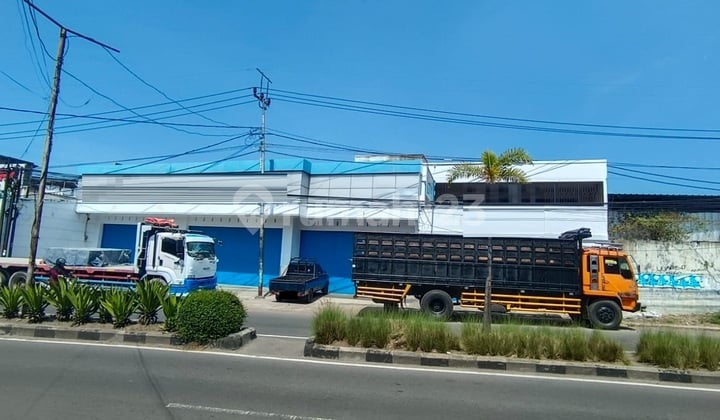 Ruko Strategis Lokasi Mainroad Area Ramai di Garut