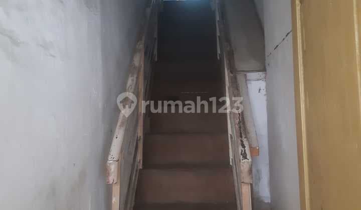 Rumah Cocok Untuk Dijadikan Tempat Kost di Lengkong