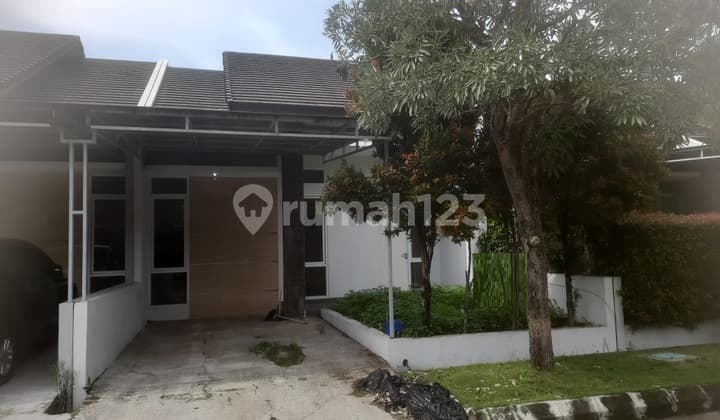 Rumah Siap Huni Cocok Untuk Milenial di Cherry Field, Ciganitri