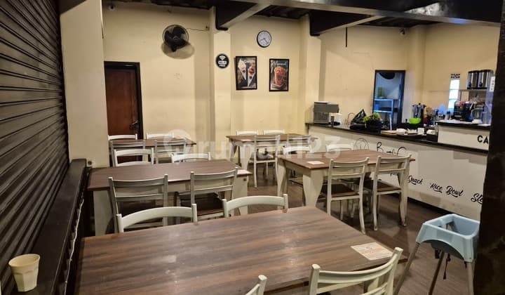 Rumah Mainroad Cocok Untuk Cafe di Sarijadi Raya