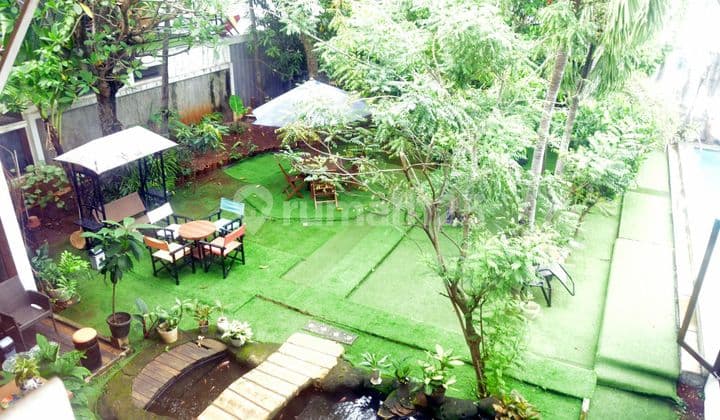 Large, Nice, and Luxurious House in Kemang with 945 M² Land Area