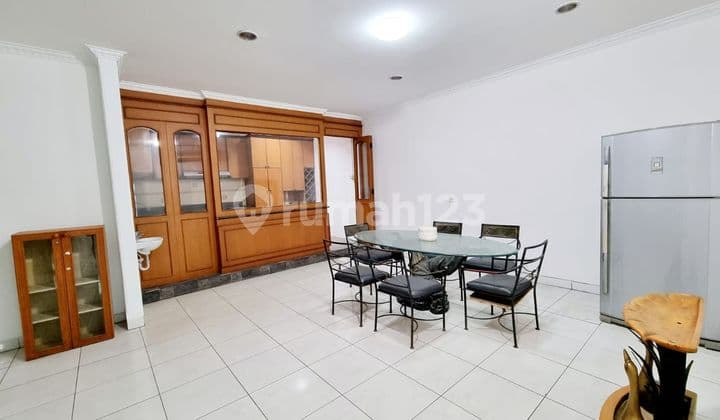 Dijual Rumah Permata Buana 2 lantai SHM bagus siap huni harga 5 M
