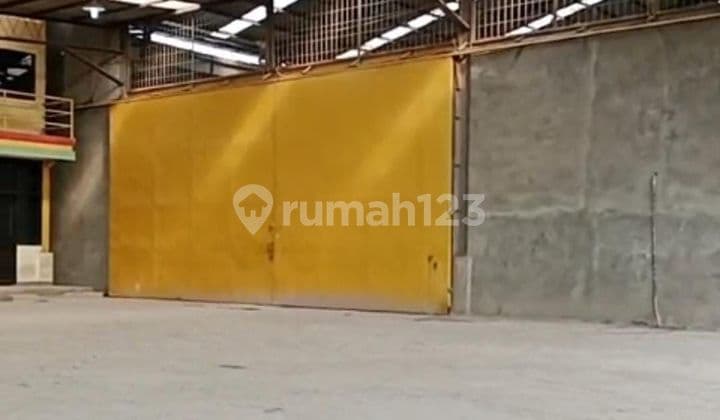 For Sale Warehouse 3200 m2 SHM in Good Condition