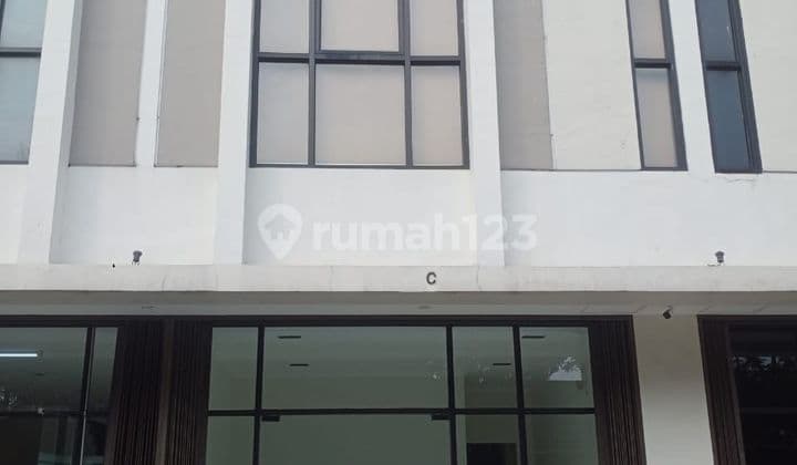 Sewa Ruko Di Jalan Panjang Unfurnished 2.5 Lantai Posisi Strategis