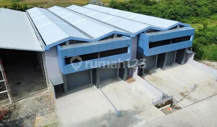 Gudang Baru di Bitung Luas Bangunan 425 M2