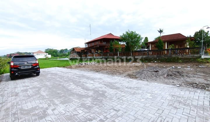 Tanah Dekat Sekolah Al Azhar di Jl. Sawah Joglo Sleman