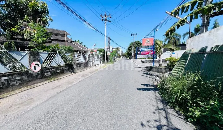 Tanah tepi jalan pandeansari sawitsari Condong Catur, Sleman