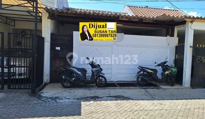 Dijual Rumah Hitung Tanah Babatan Pratama
