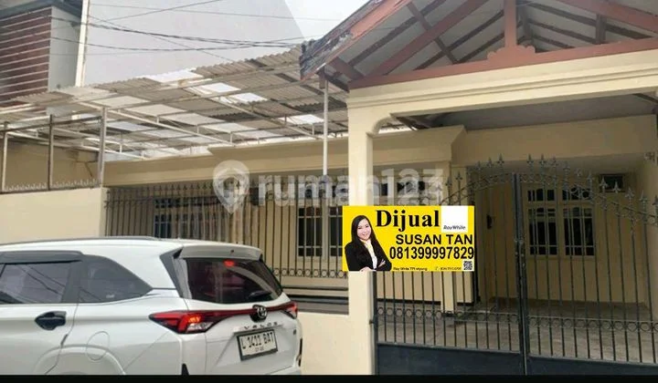 Dijual Rumah Darmo Permai Luasan Besar Siap Huni Dijual Rumah Darmo Permai Luasan Besar Siap Huni